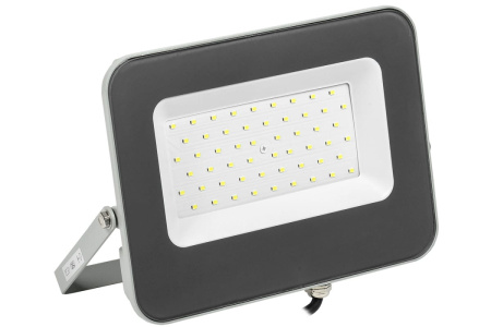 Прожектор с/д 50W ИЭК СДО07-50 6500К СЕР